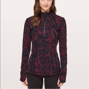 Lululemon Define Jacket size 14. Colour- Scatter Blossom Jacquard Garnet Black